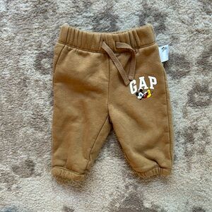 Disney/GAP Mickey Mouse joggers